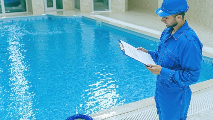 آلودگی های آب استخر شنا چرا مهم هستند؟
